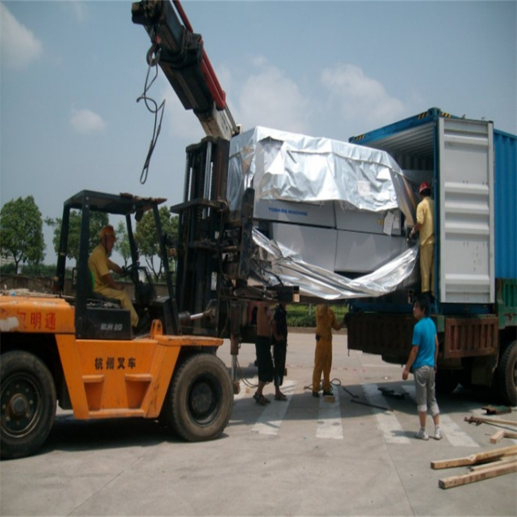 广汉附近的随车吊出租服务：选择指南与注意事项