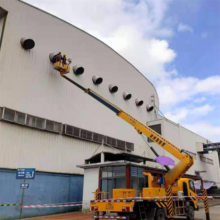 广汉高空作业车出租服务：专业广告牌安装解决方案